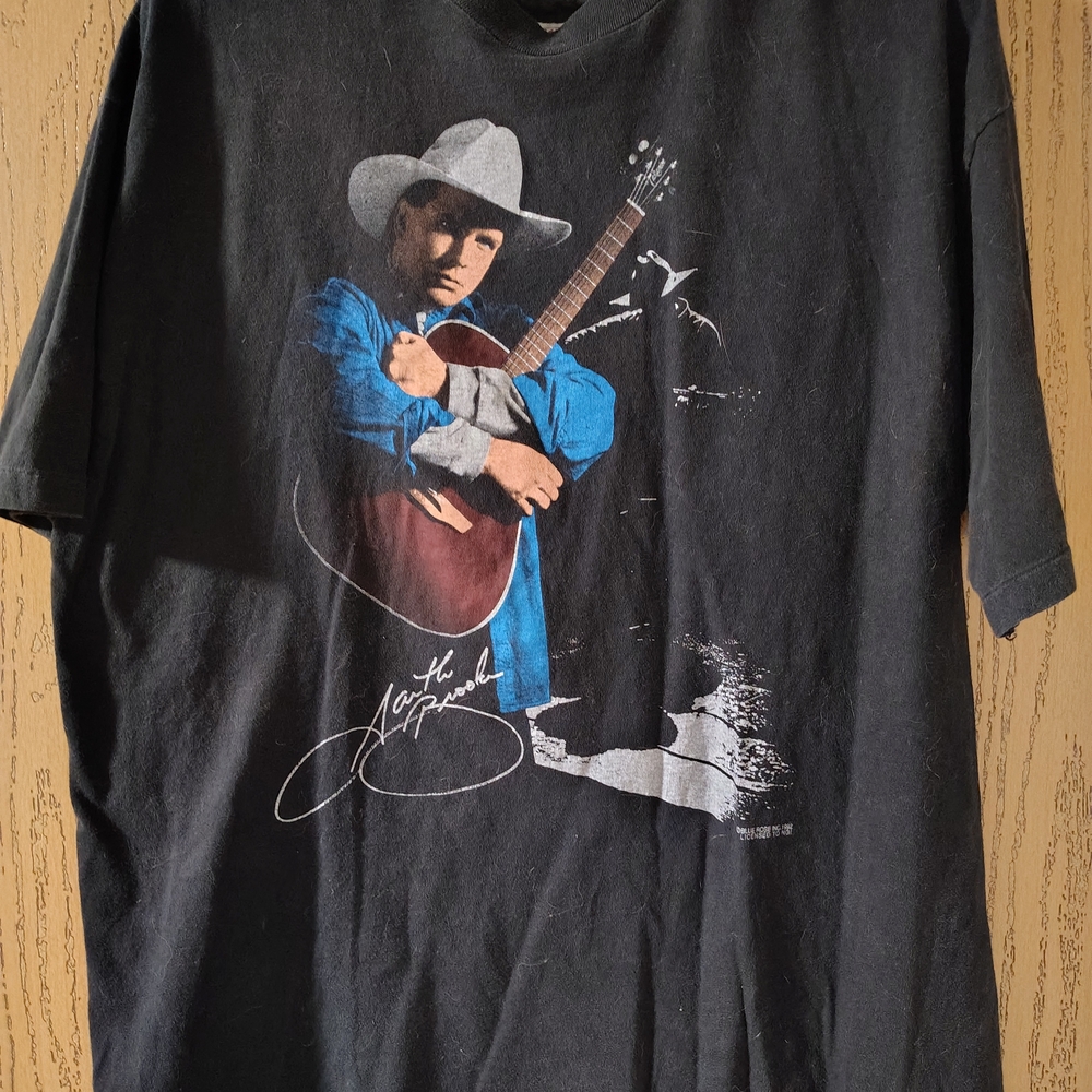 Vintage Garth Brooks 2009 Tshirt Size XL